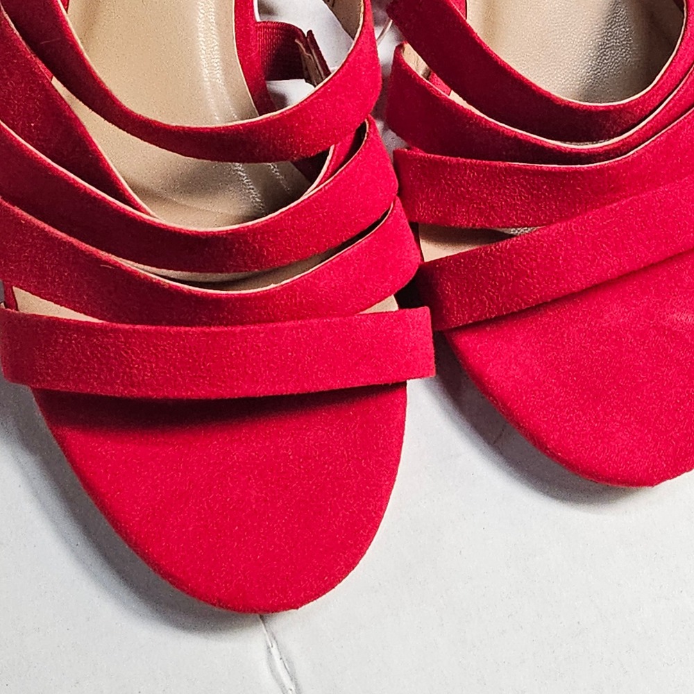 A New Day Amali Red Suede Multi Strap Block Heel Sandals Women Size 8 - Picture 9 of 10